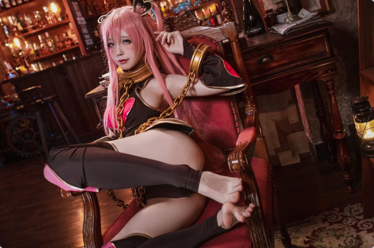 成 人 a v免费视频